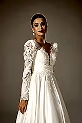 Minso Saten Drapeli Uzun Kol A Kesim Gelinlik - Mediha Cambaz Bridal