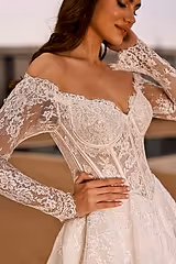 Nadia Fransız Dantel Uzun Kollu A Kesim Gelinlik - Mediha Cambaz Bridal