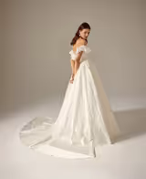 New ZB Saten M-Kalp Yaka Prenses Model Gelinlik - Mediha Cambaz Bridal