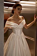 Tirinity Madonna Yaka A Kesim Saten Gelinlik - Mediha Cambaz Bridal